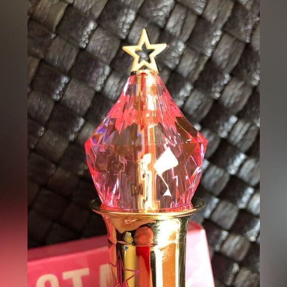 JEFFREE STAR - NWT - Magic Star Concealer in C9.5 (Light Skin/Golden Undertones) - Picture 9 of 15